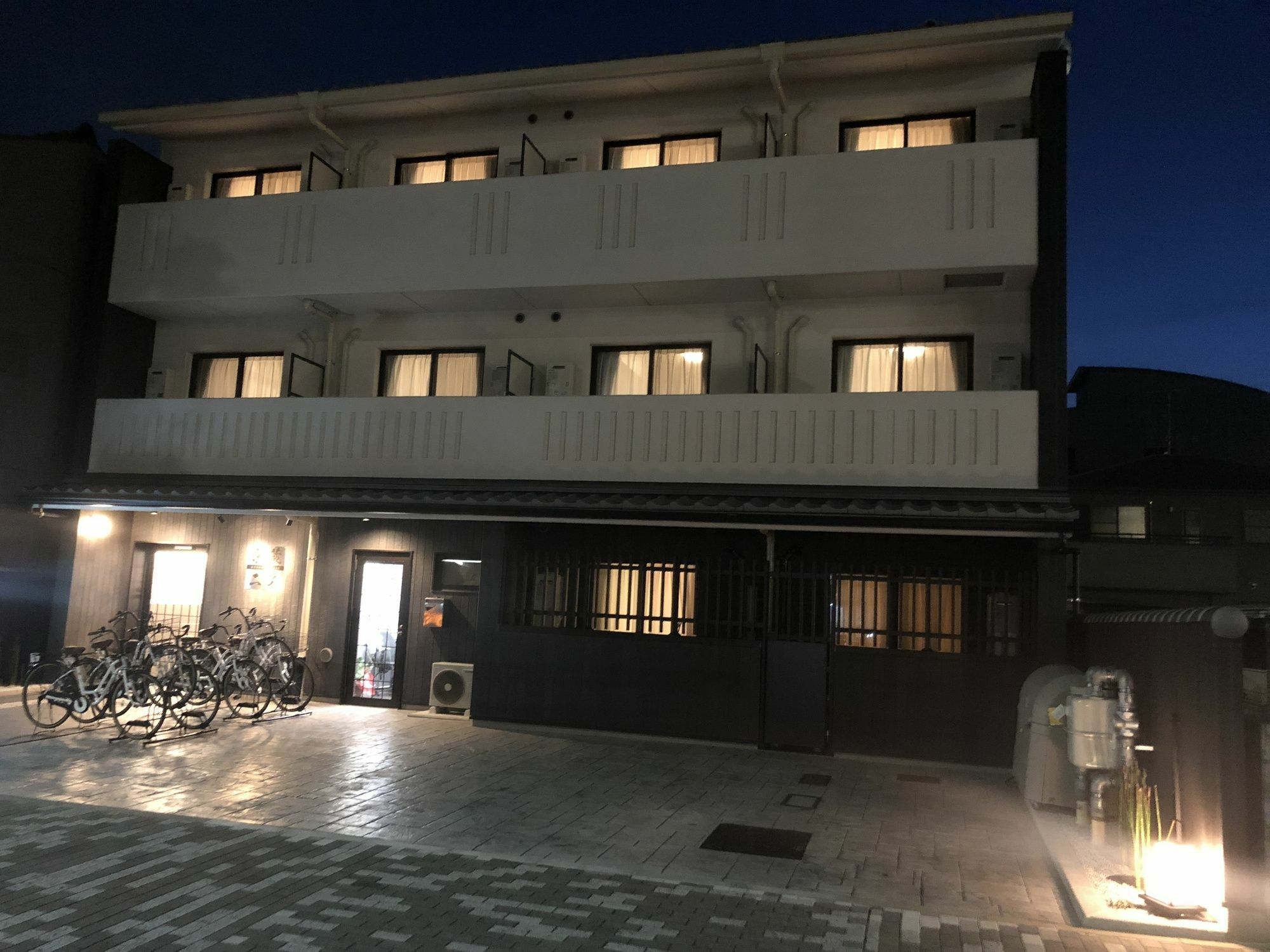 Отель Tabist Kyogura Kyoto Nijo Экстерьер фото